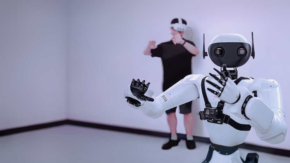 Special Documentary: My AI Assistant (WT): Season 1_hook_primary