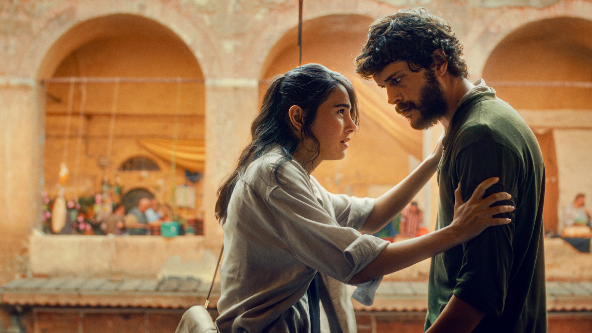 pensarcontemporaneo.com - Mulher casada descobre manuscrito antigo e acaba em romance perigoso neste filme turco que vem chamando aten&ccedil;&atilde;o na Netflix