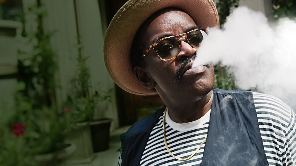 netflix tobacco Is glamorising smoking? Lights, Camera, Tobacco?