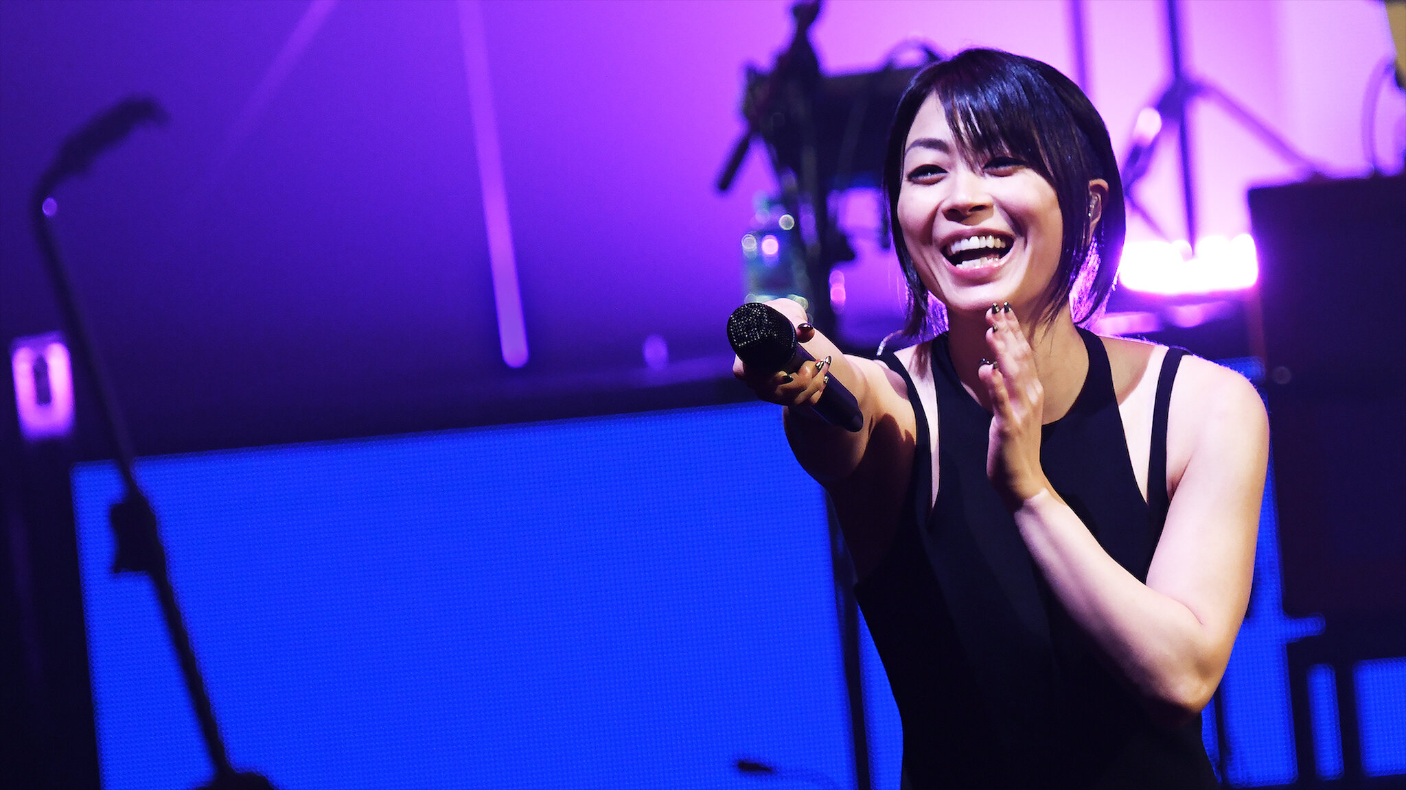Watch Hikaru Utada Laughter in the Dark Tour 2018 | Netflix