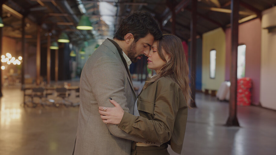 Watch Old Money | Netflix Official Site