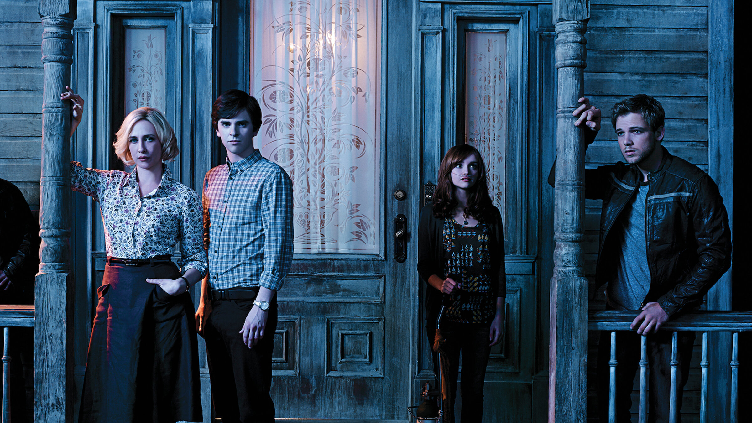 ［maybe］ベイツモテル　BATES MOTEL Bates Motel (TV Series 2013–2017) - IMDb