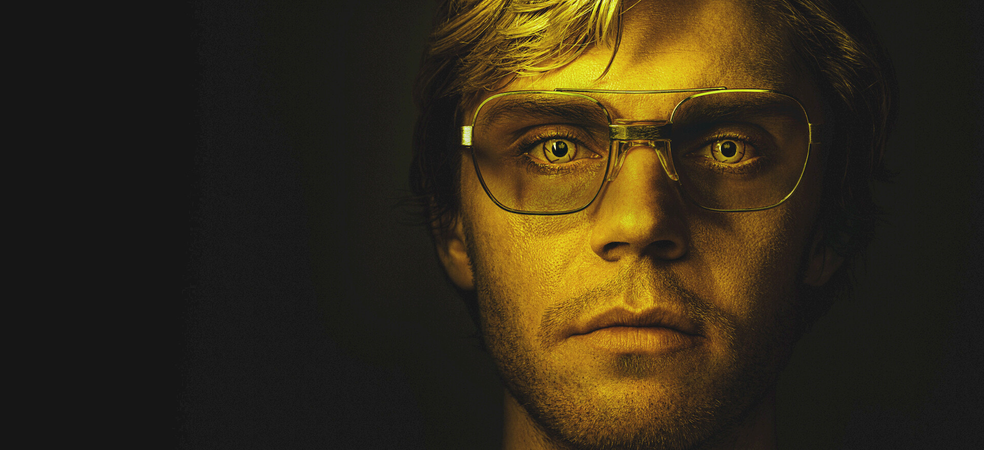 Watch DAHMER | Netflix Official Site