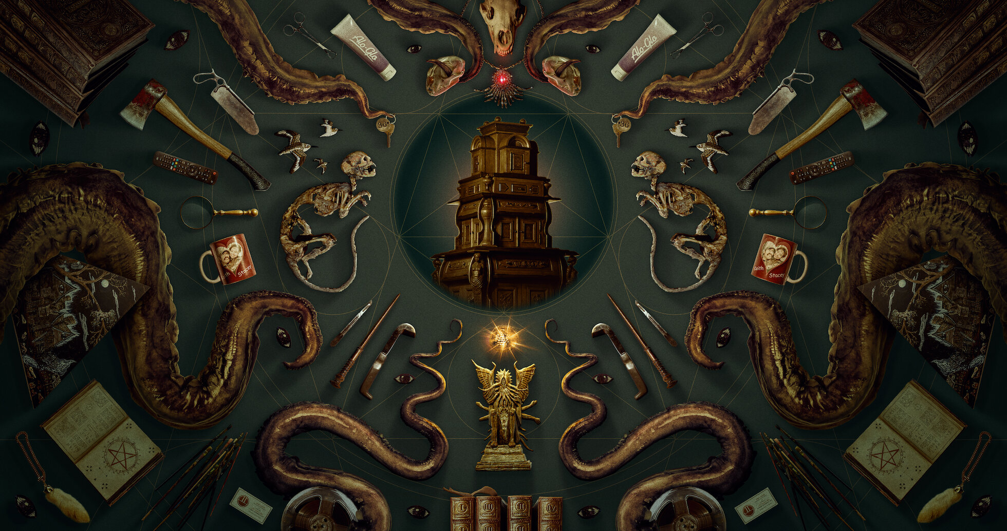 Watch Guillermo del Toro's Cabinet of Curiosities | Netflix
